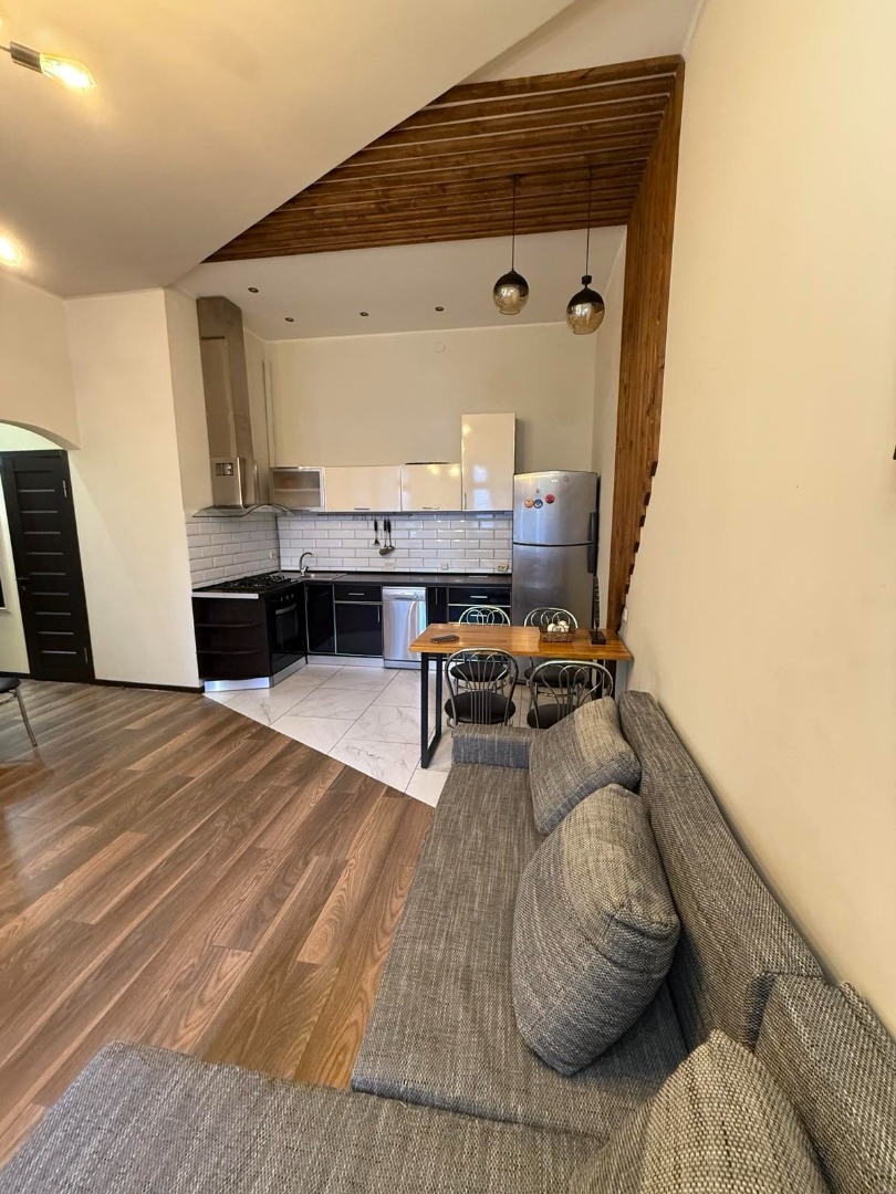 продажа однокомнатной квартиры номер A-173546 в Приморском районе, фото номер 13